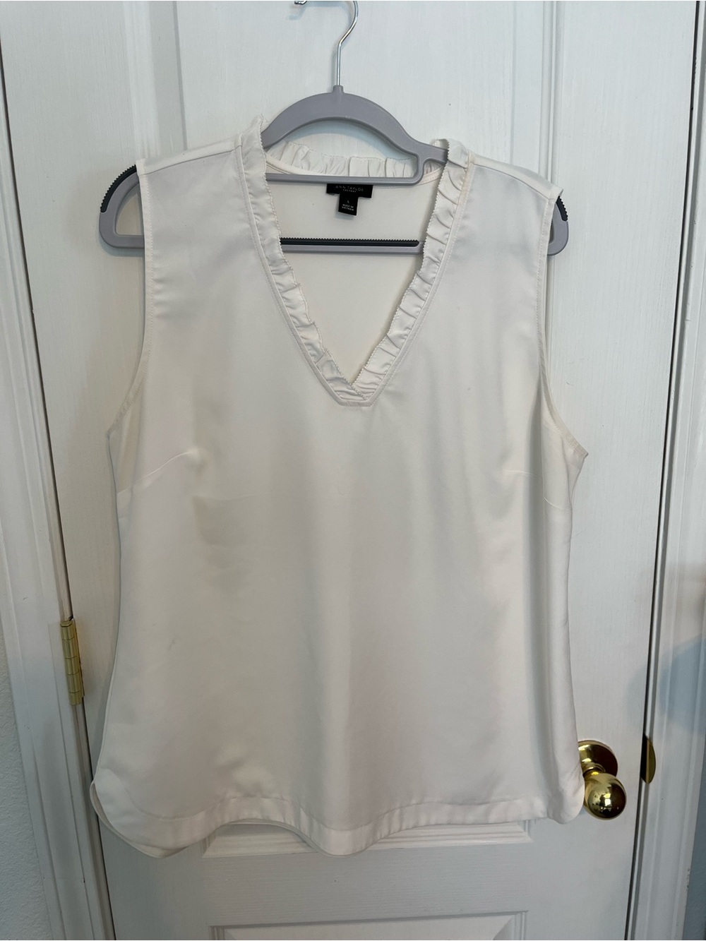 Blouse - Picture 2 of 4